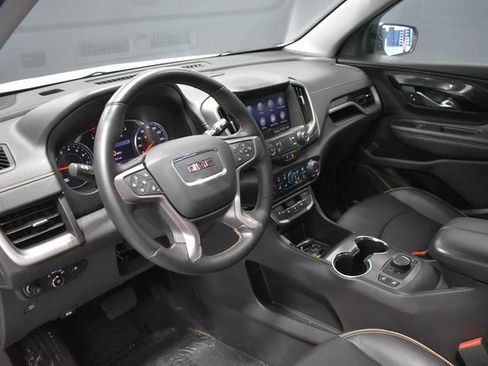 Used 2023 GMC Terrain AT4 w/ Infotainment Package II image 4
