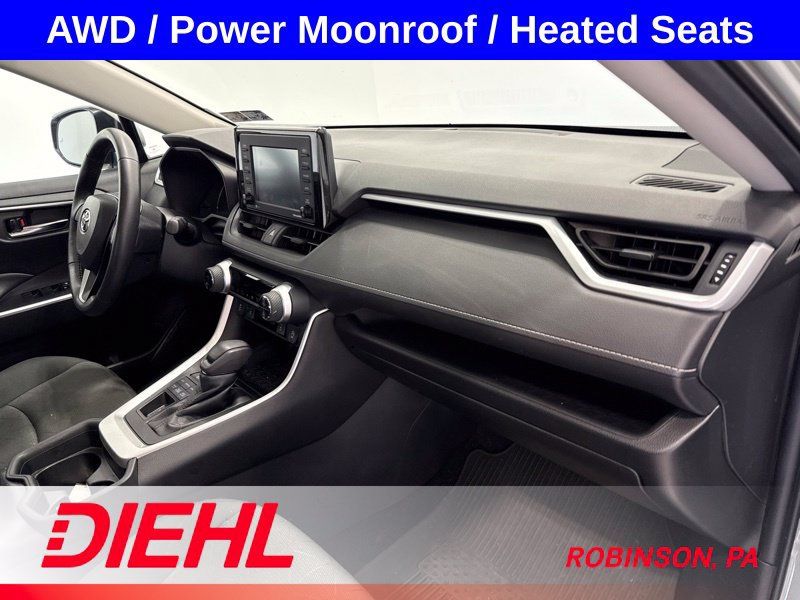 Used 2021 Toyota RAV4 XLE w/ Convenience Package AWD/4WD image 15