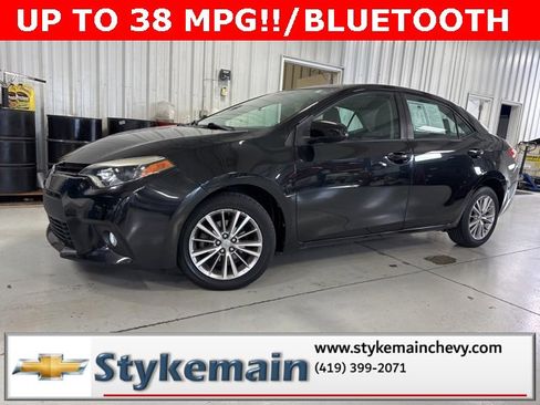 Used 2014 Toyota Corolla LE image 1