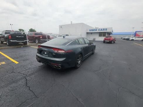Used 2022 Kia Stinger GT2 AWD/4WD image 14