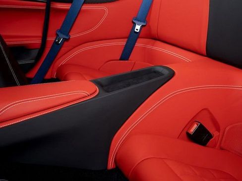 Certified 2019 Ferrari Portofino image 25