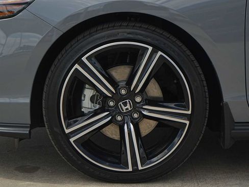 Certified 2025 Honda Accord Sport image 7