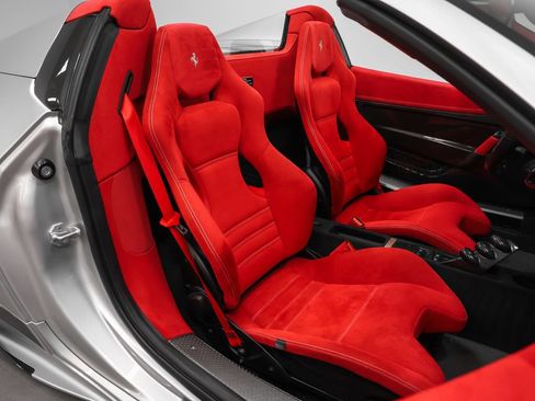 Certified 2015 Ferrari 458 Speciale A RWD image 8