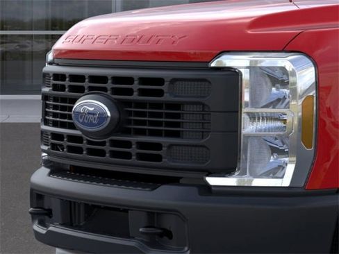 New 2024 Ford F350 XL image 39