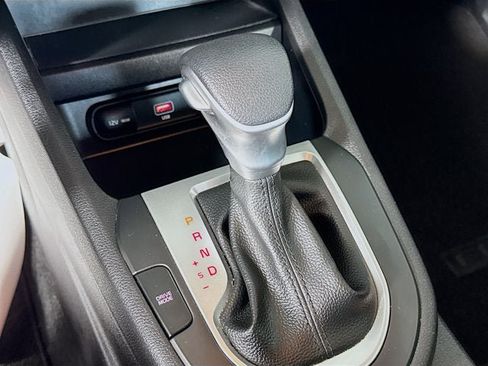 Certified 2023 Kia Forte LXS FWD image 16