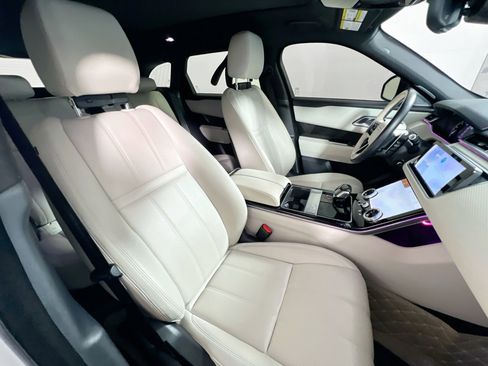 Used 2023 Land Rover Range Rover Velar S image 31