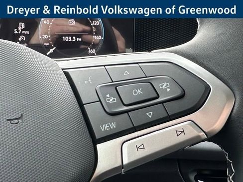 New 2026 Volkswagen Tiguan SE image 15