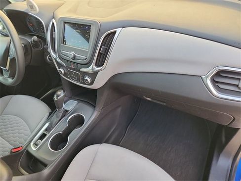 Certified 2019 Chevrolet Equinox LS image 27