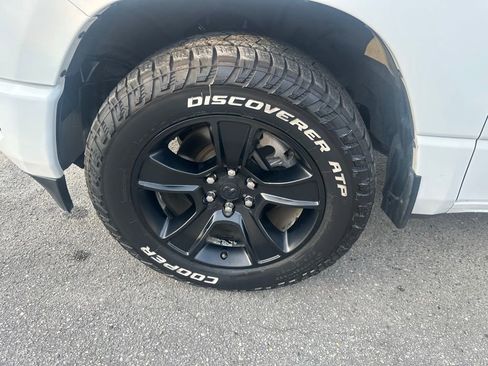 Used 2022 RAM 1500 Big Horn image 8