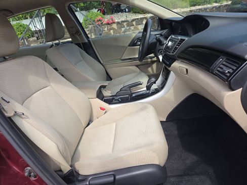 Used 2017 Honda Accord LX image 21