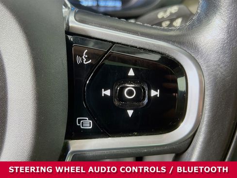 Used 2018 Volvo XC60 T8 Inscription w/ Advanced Package image 16