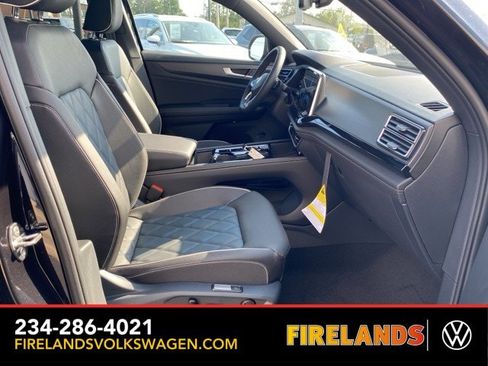 New 2026 Volkswagen Atlas Cross Sport SEL Premium R-Line image 52