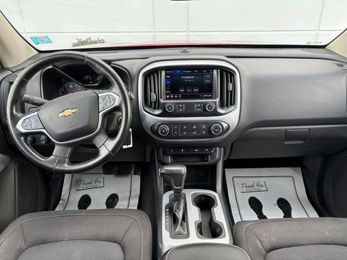 Used 2021 Chevrolet Colorado LT w/ LT Convenience Package AWD/4WD image 9