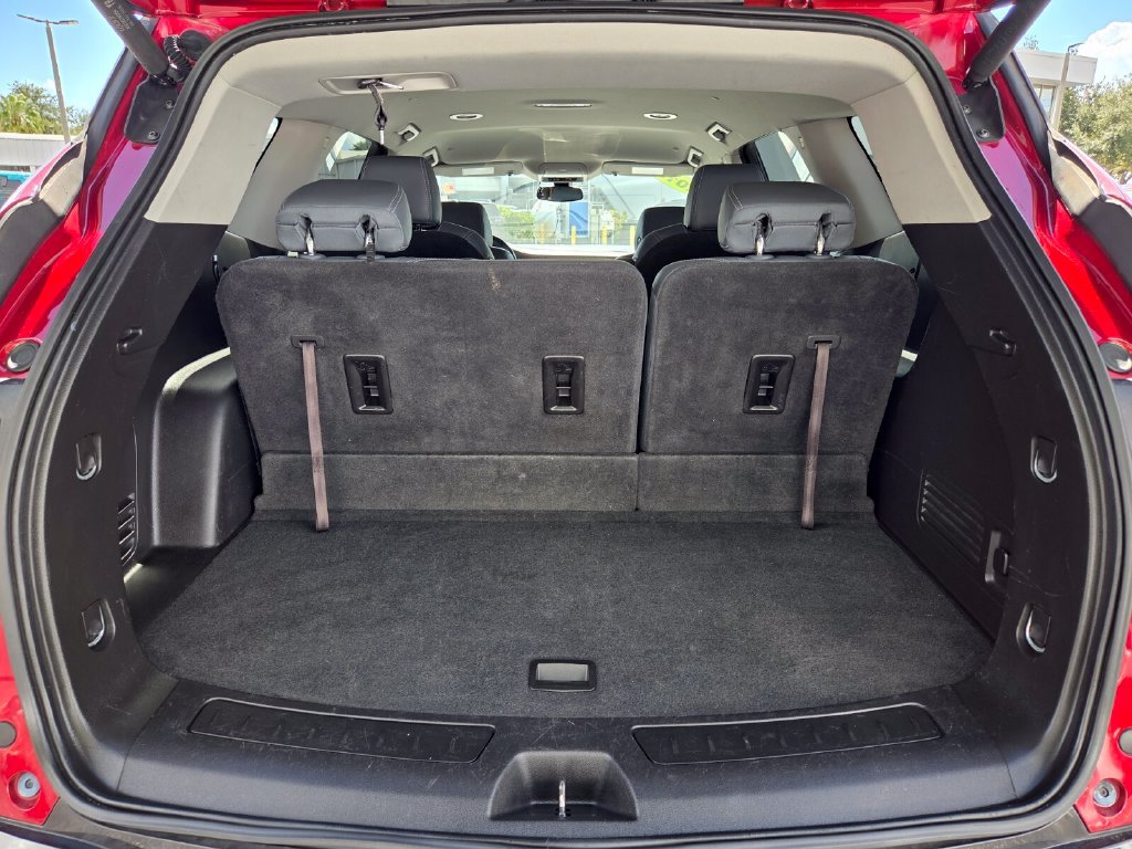 Used 2019 Buick Enclave Essence FWD image 9
