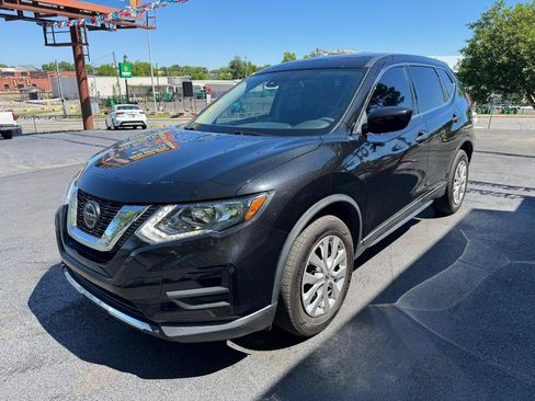 Used 2020 Nissan Rogue S FWD image 5