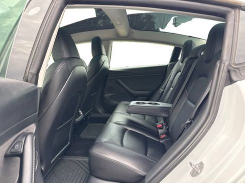 Used 2023 Tesla Model 3 Standard Range RWD image 11