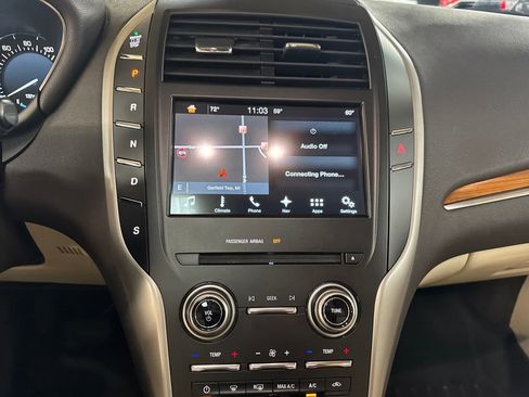 Used 2016 Lincoln MKC Reserve w/ Lincoln MKC Climate Package AWD/4WD image 19