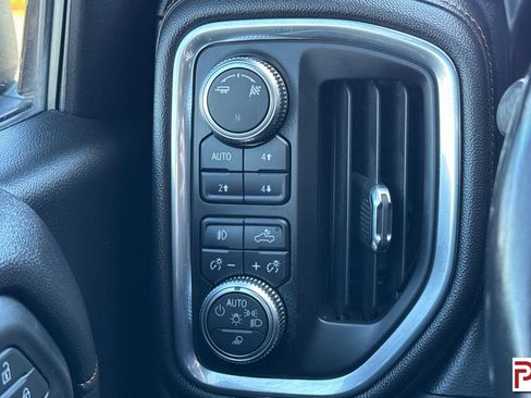 Used 2019 GMC Sierra 1500 AT4 w/ AT4 Premium Package AWD/4WD image 29