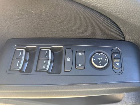 Used 2023 Honda Civic Sport image 15