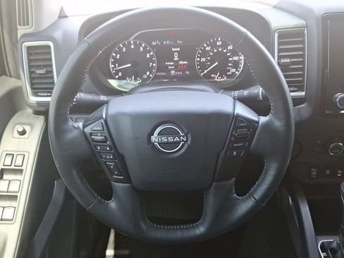 Certified 2024 Nissan Frontier SV w/ SV Convenience Package RWD image 15