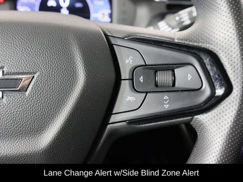 Used 2022 Chevrolet Bolt EUV LT w/ Driver Confidence Package image 10