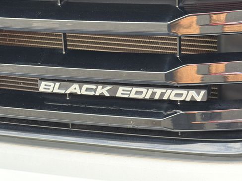 Used 2022 Honda Ridgeline Black Edition image 32