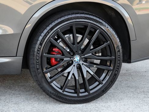 Used 2022 BMW X5 xDrive40i w/ M Sport Package image 74