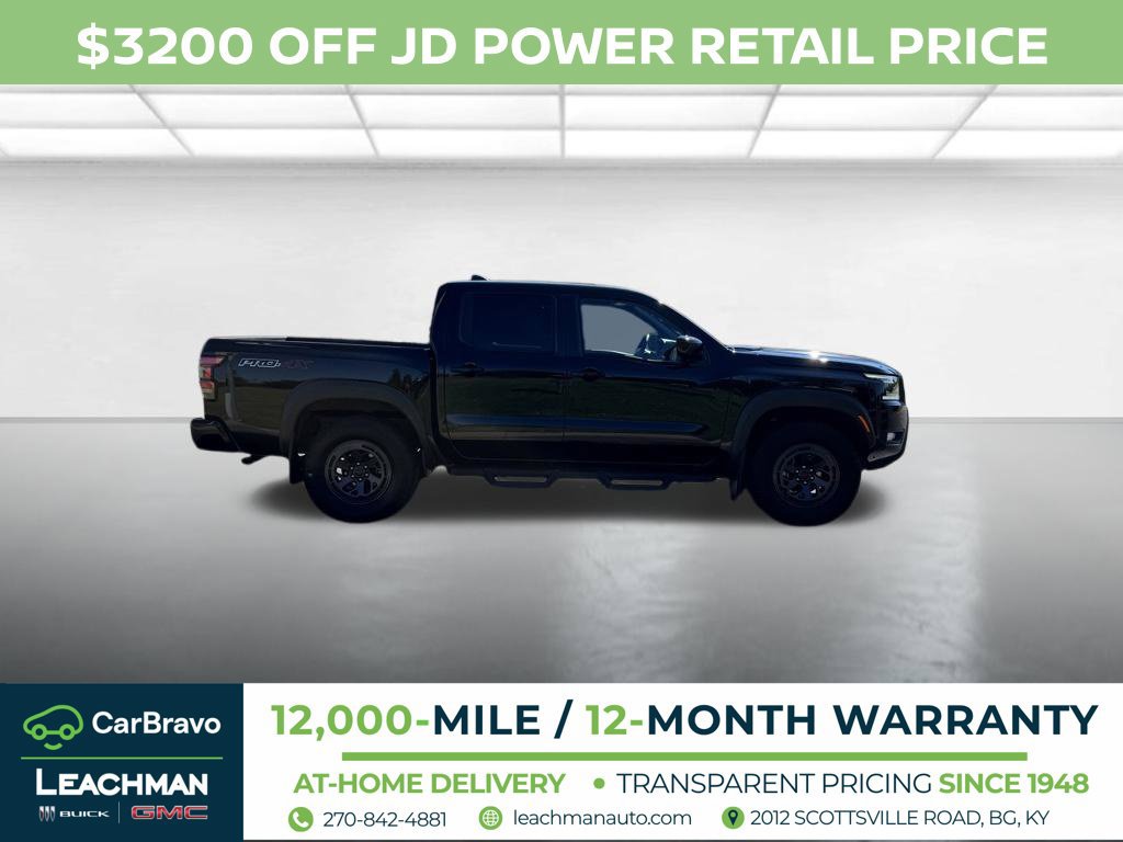 Used 2025 Nissan Frontier PRO-4X AWD/4WD image 2