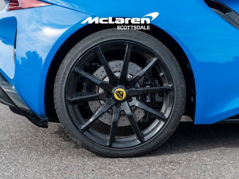 Used 2025 Lotus Emira RWD image 31