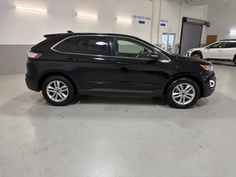 Used 2018 Ford Edge SEL w/ Equipment Group 201A AWD/4WD image 10
