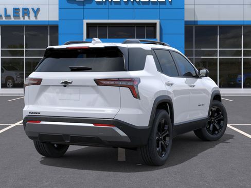 New 2026 Chevrolet Equinox LT image 5