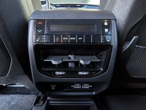 Certified 2023 Jeep Grand Cherokee L Limited image 24
