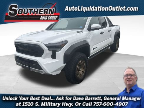 Used 2025 Toyota Tacoma 4x4 Double Cab Hybrid w/ Tow Tech Package image 1