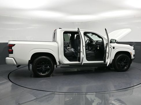 New 2026 Nissan Frontier SV AWD/4WD image 35