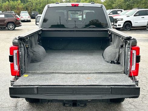 Used 2025 Ford F250 Platinum w/ Platinum Plus Package AWD/4WD image 28