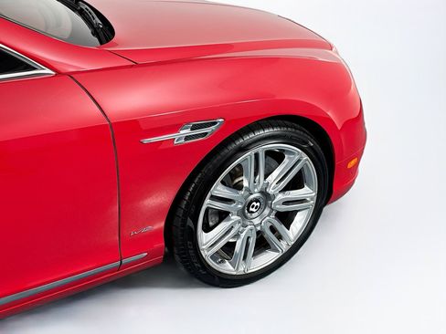 Used 2017 Bentley Continental GT AWD/4WD image 44