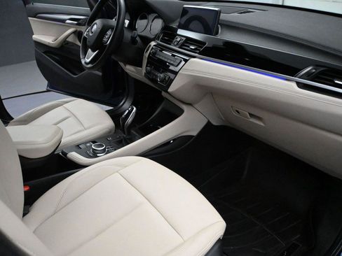 Used 2021 BMW X1 xDrive28i w/ Convenience Package AWD/4WD image 17