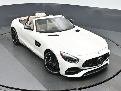 Used 2018 Mercedes-Benz AMG GT Roadster image 30