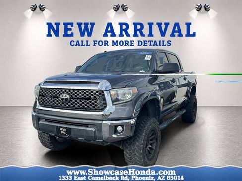 Used 2019 Toyota Tundra SR5 w/ SR5 Upgrade Package AWD/4WD image 1