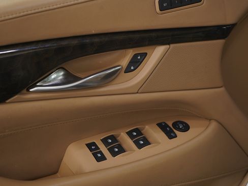 Used 2019 Cadillac Escalade Platinum AWD/4WD image 26