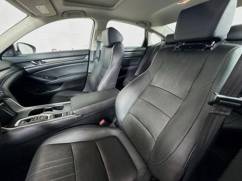 Used 2020 Honda Accord Touring image 20