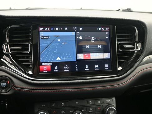 Used 2024 Dodge Durango R/T image 16