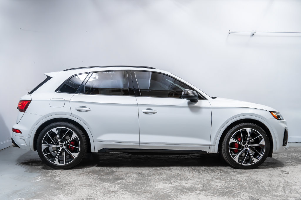 Used 2024 Audi SQ5 Prestige w/ Prestige Package AWD/4WD image 8
