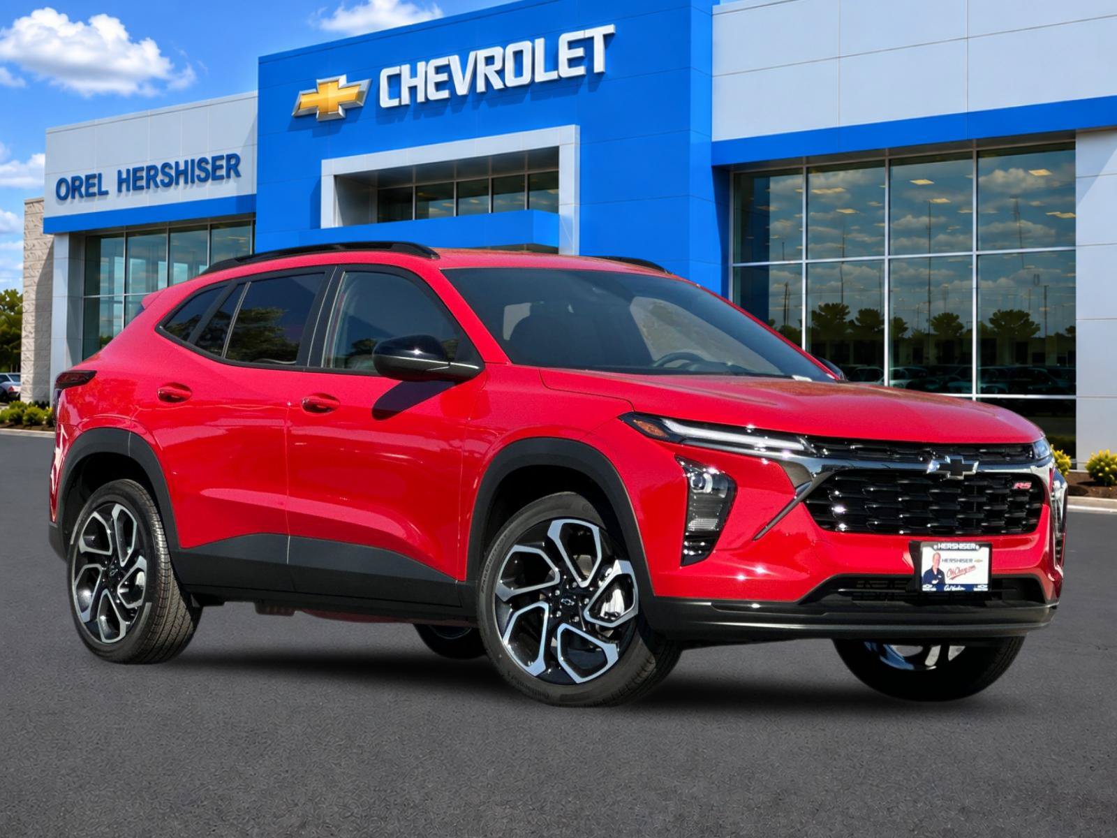 New 2026 Chevrolet Trax RS w/ Driver Confidence Package FWD image 1