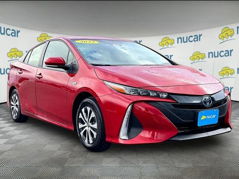 Used 2022 Toyota Prius Prime XLE image 1