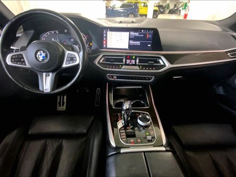 Used 2019 BMW X7 xDrive50i w/ M Sport Package image 15