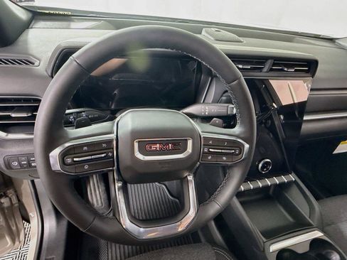 New 2027 GMC Terrain Elevation AWD/4WD image 5
