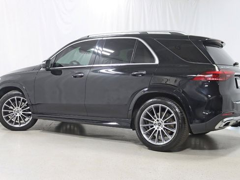 Used 2024 Mercedes-Benz GLE 350 4MATIC w/ AMG Line Exterior image 10