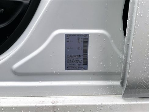 Used 2024 Nissan Leaf SV Plus image 17