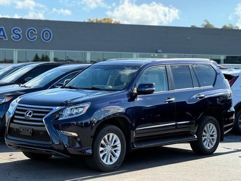 Used 2019 Lexus GX 460 Premium w/ Premium Package image 39
